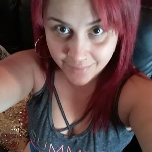 Meet your Posher, Esther